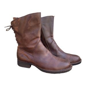 BORN Womens Kierra Brown Leather Lace Up Ankle Boots in Brown Leather. Size 9.5